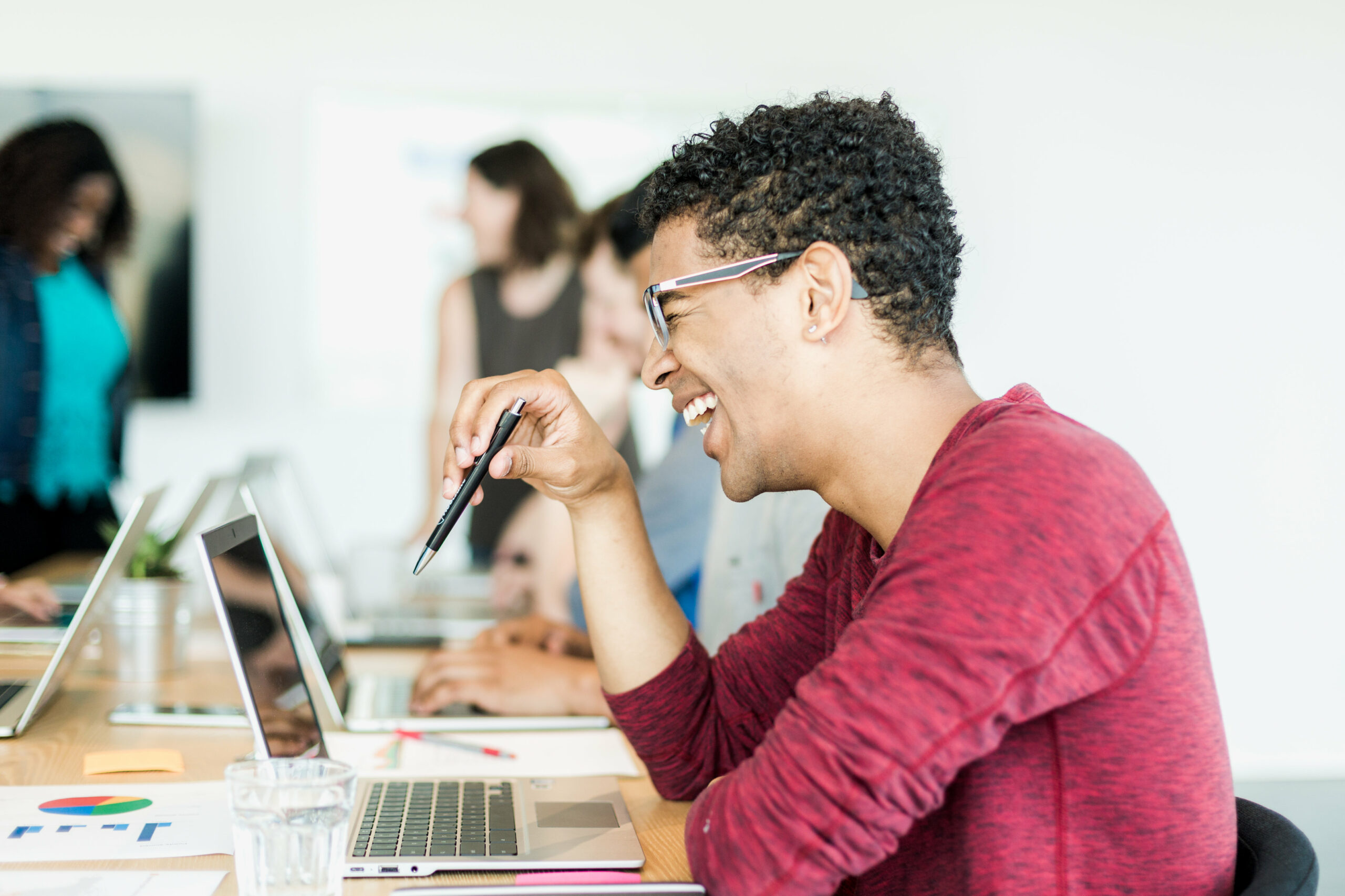 L’humour au travail : bonne ou mauvaise idée ?